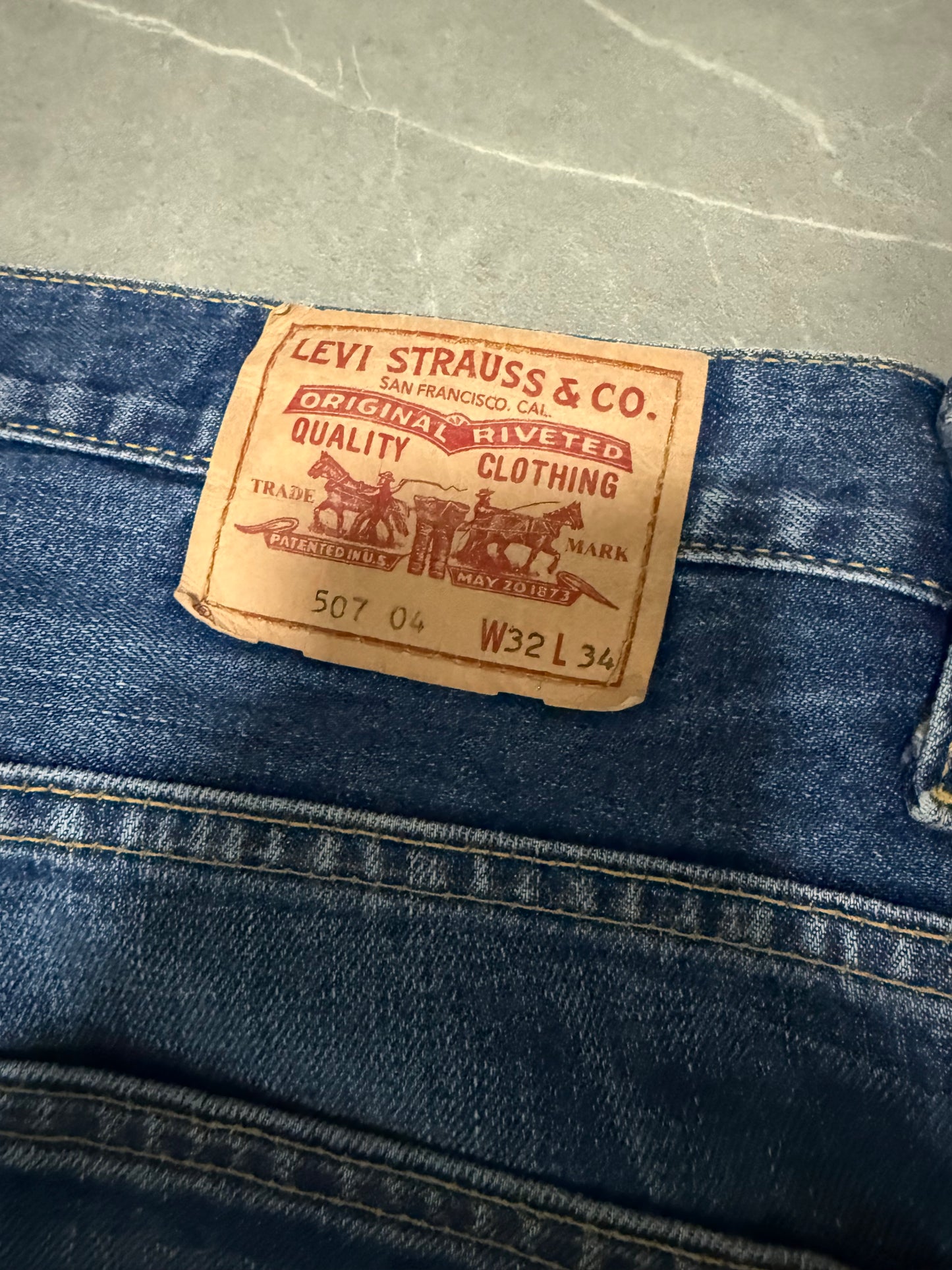 Levi's 507 Bootcut Jeans (M)