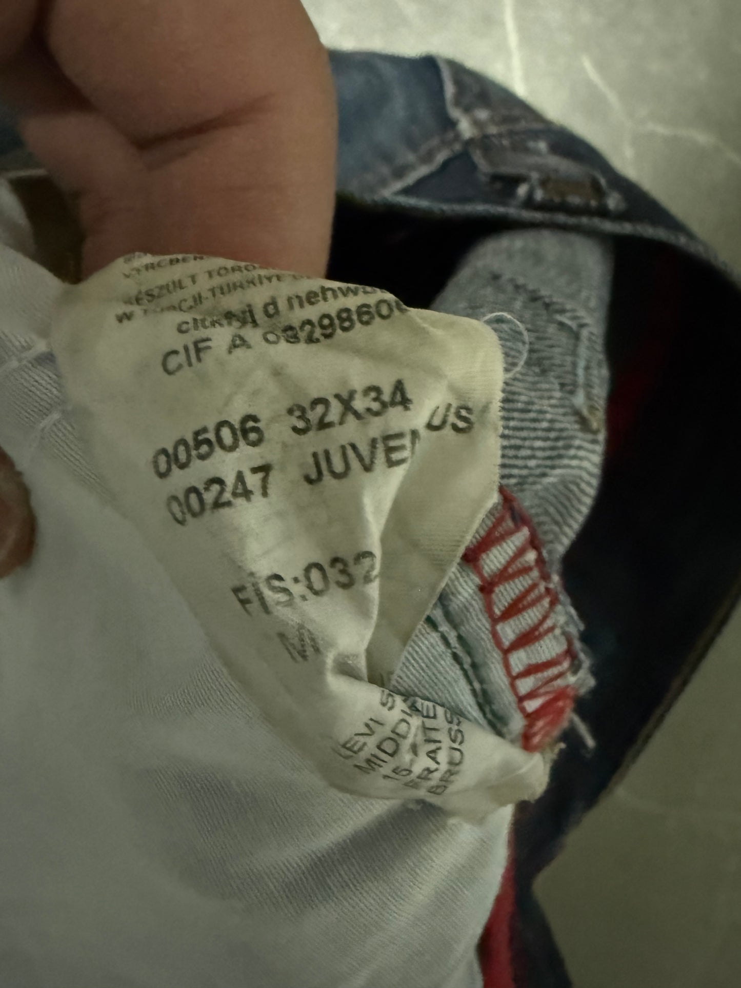 Levis 506 Jeans (M)