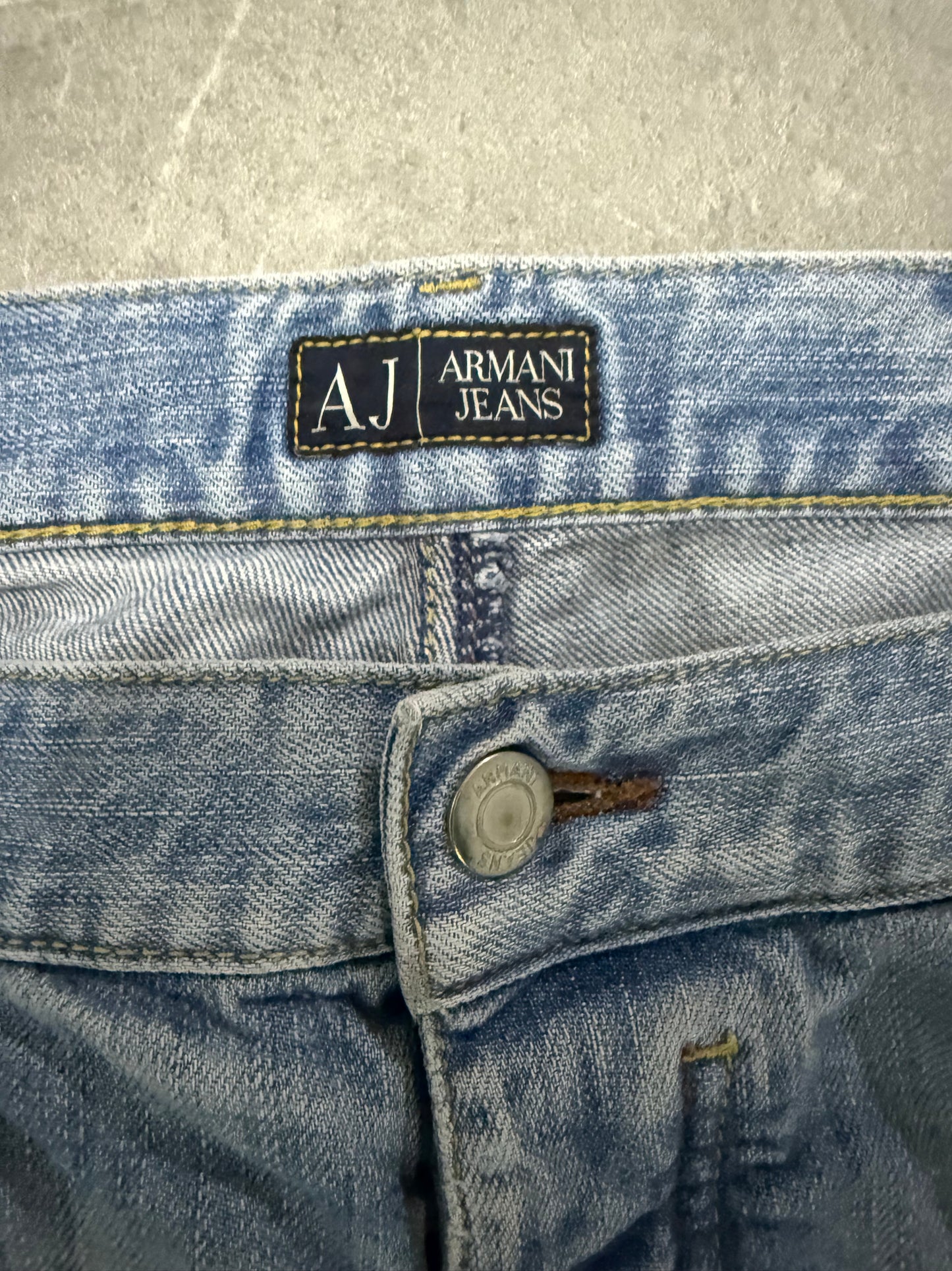 Armani Jeans (XL)