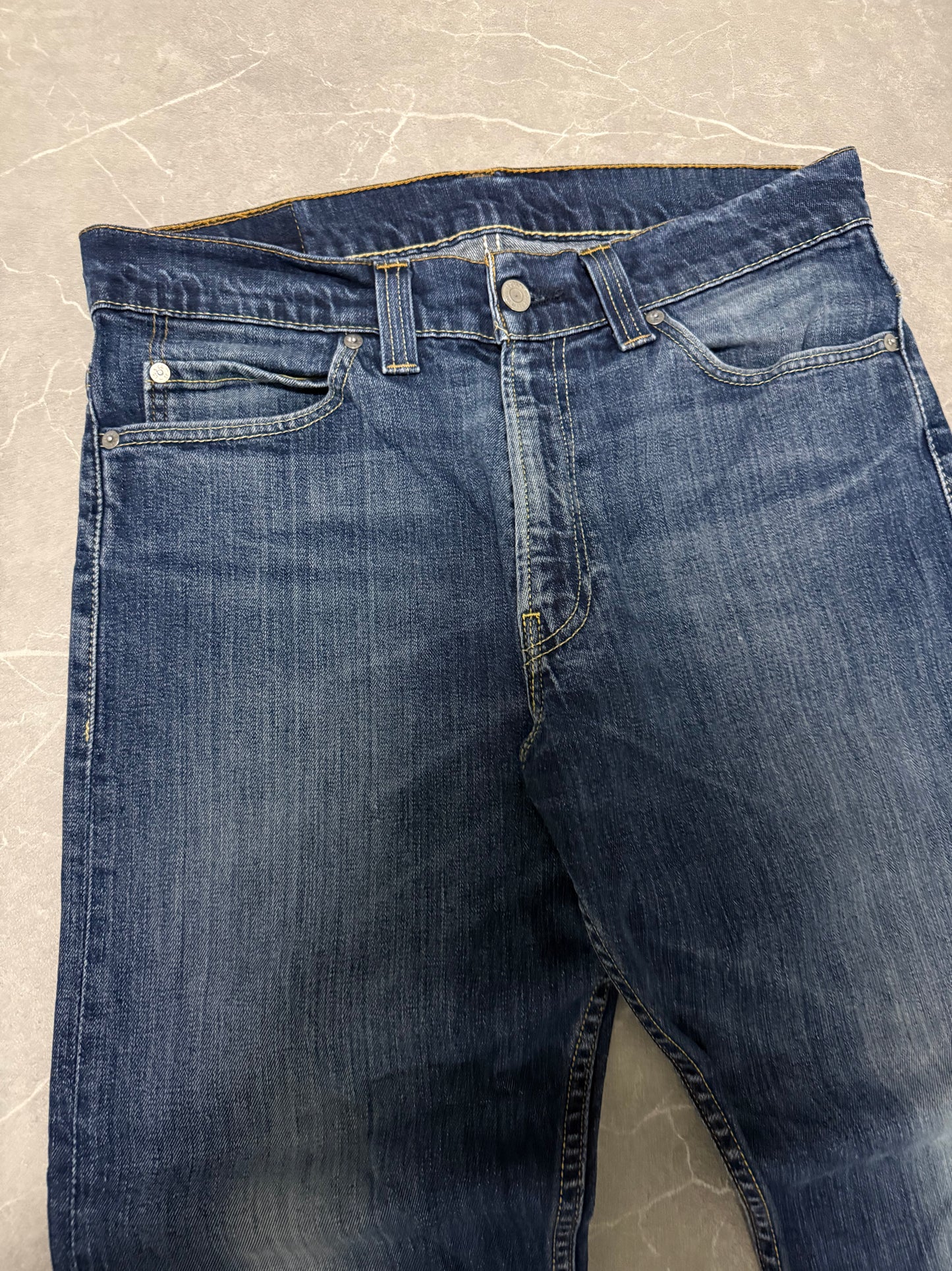 Levis 506 Jeans (M)
