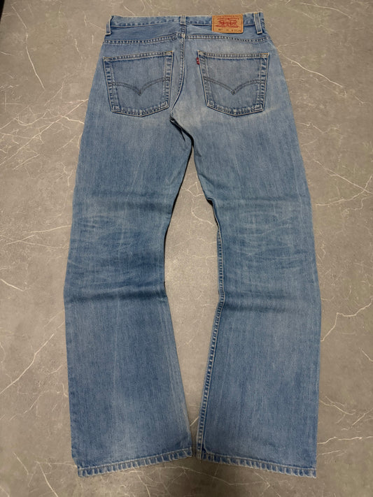 Levi's 507 Bootcut Jeans (M)