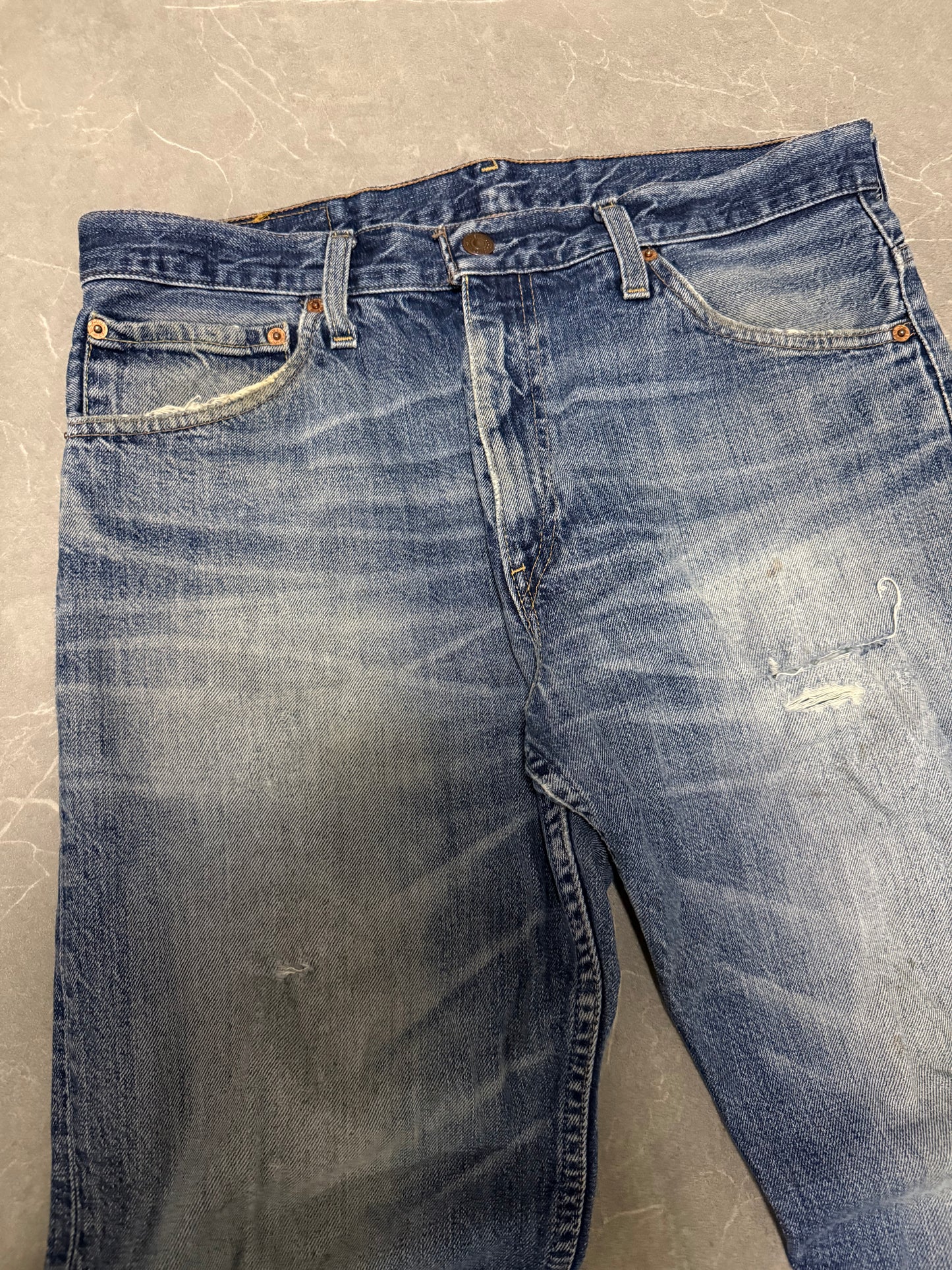 Levis 507 Bootcut Jeans (M)