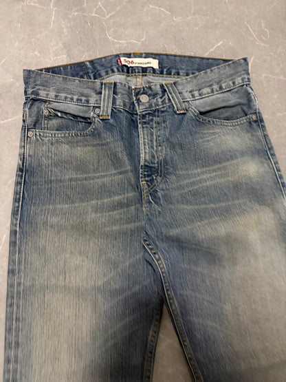 Levis Jeans 506 (M)