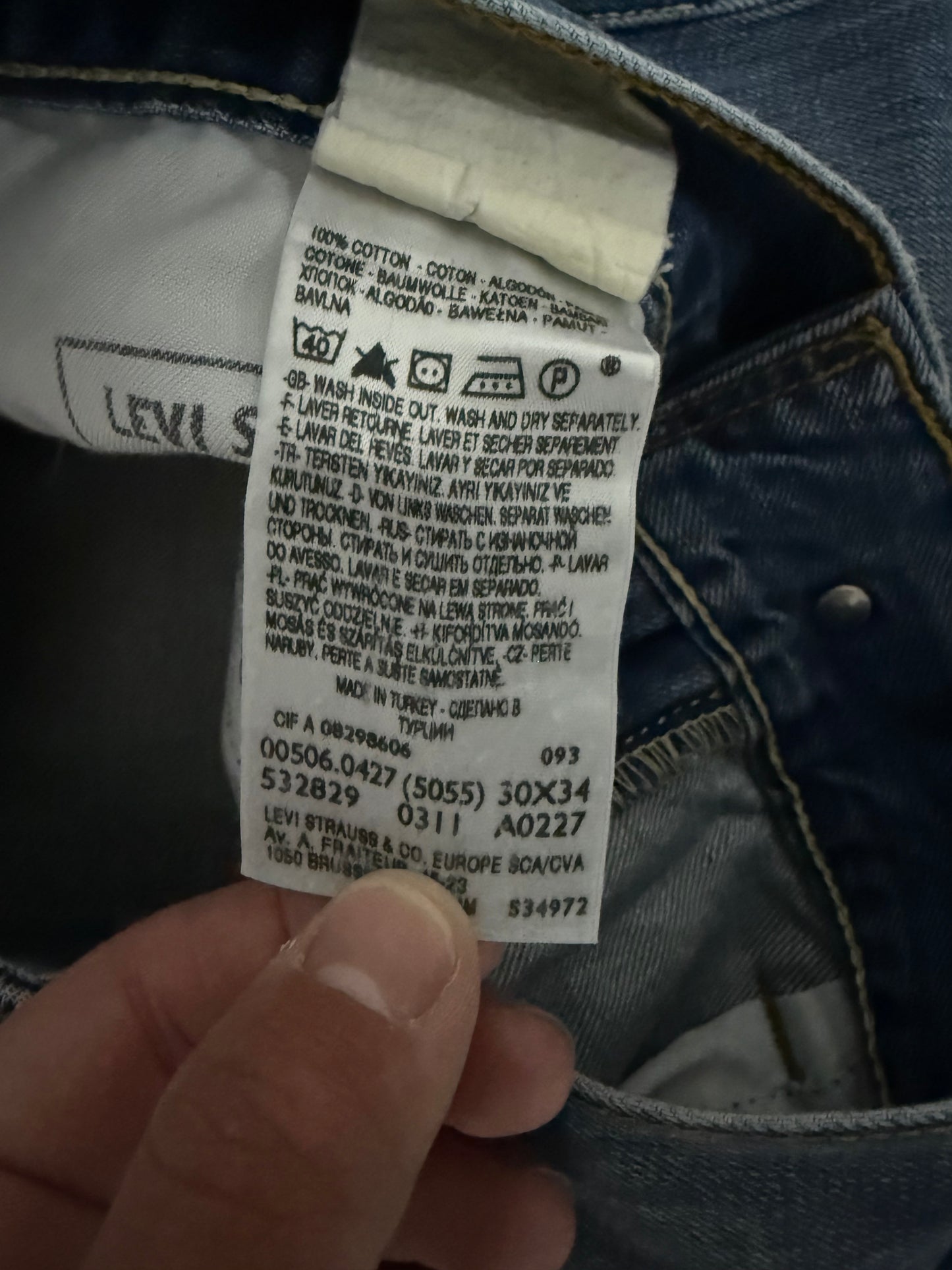 Levis Jeans 506 (M)