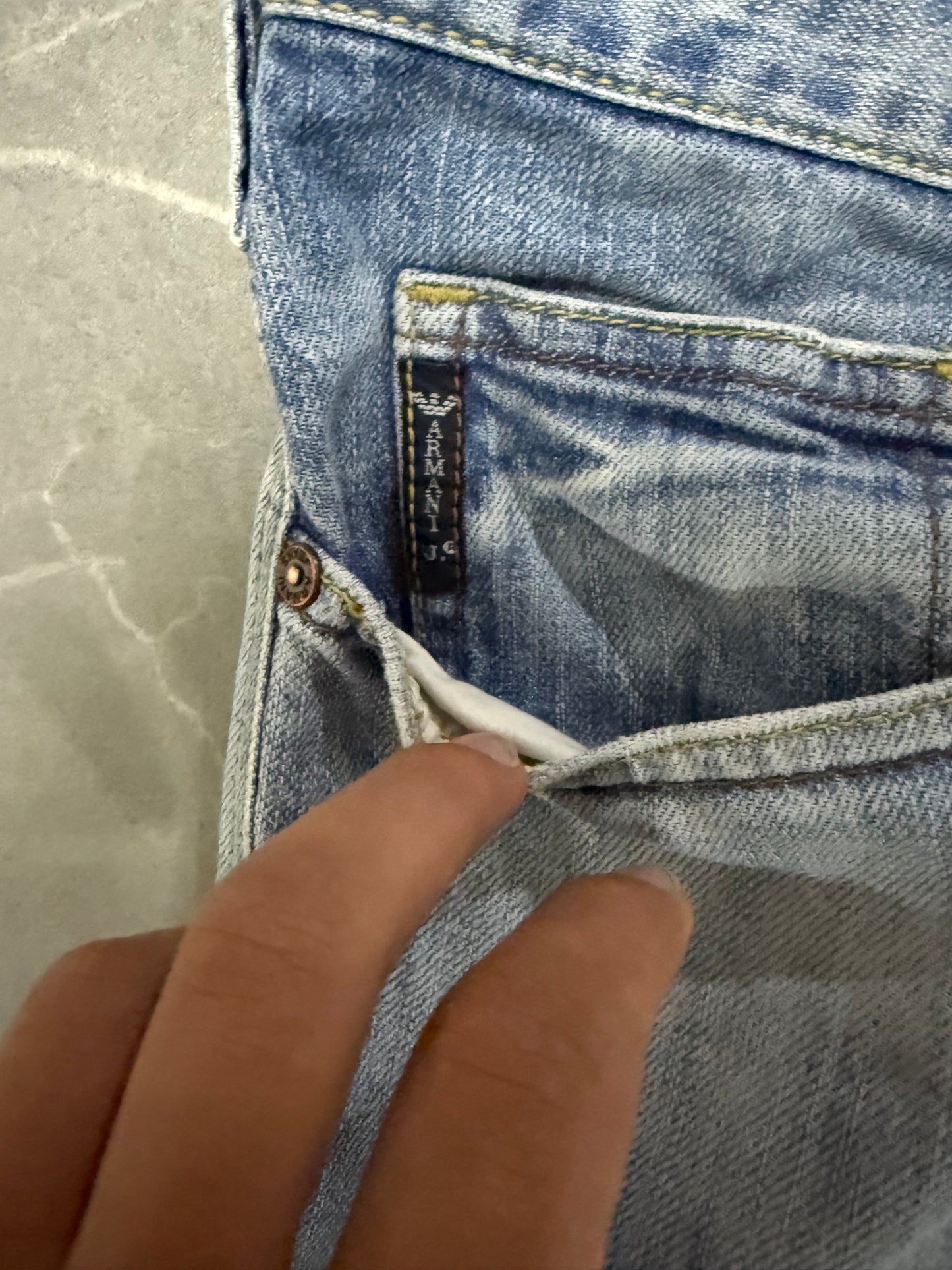 Armani Jeans (XL)