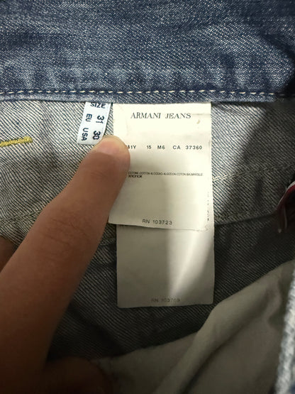 Armani Jeans (L)