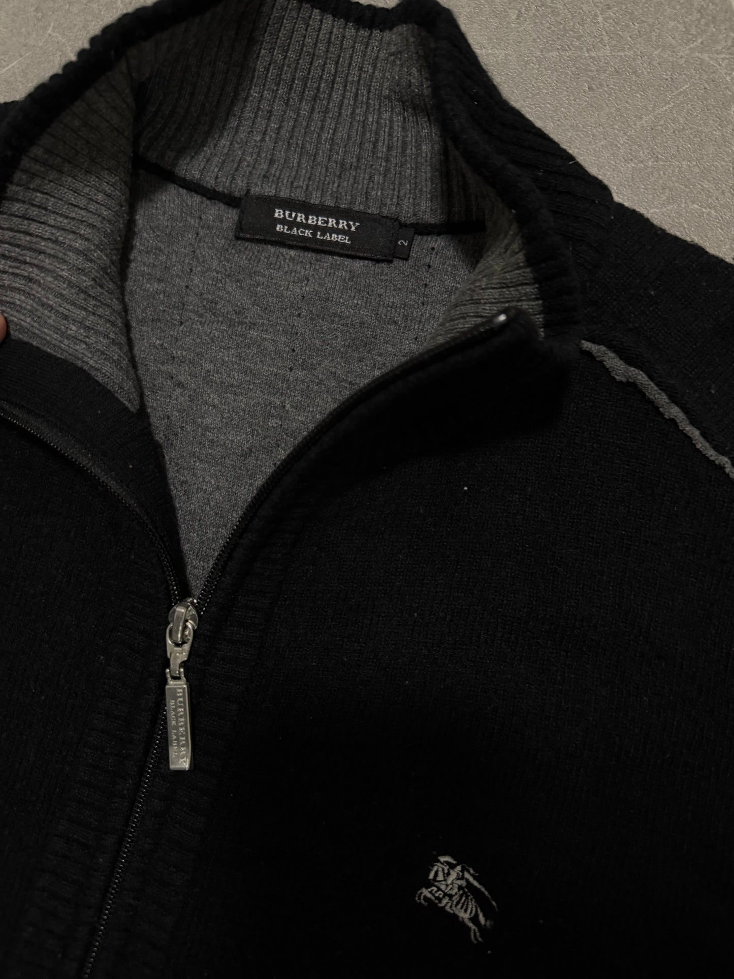 Burberry jacket (M)