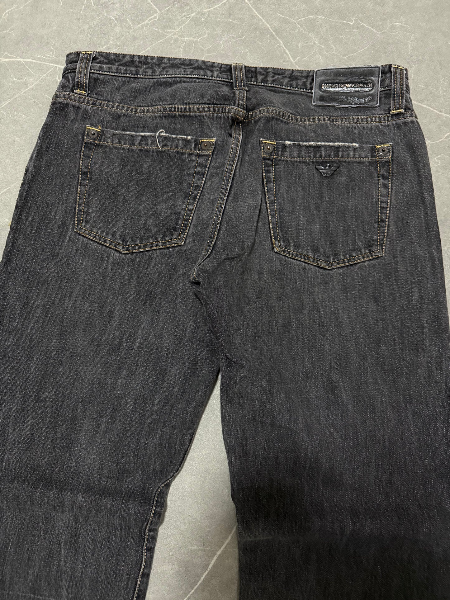 Armani Jeans (XL)