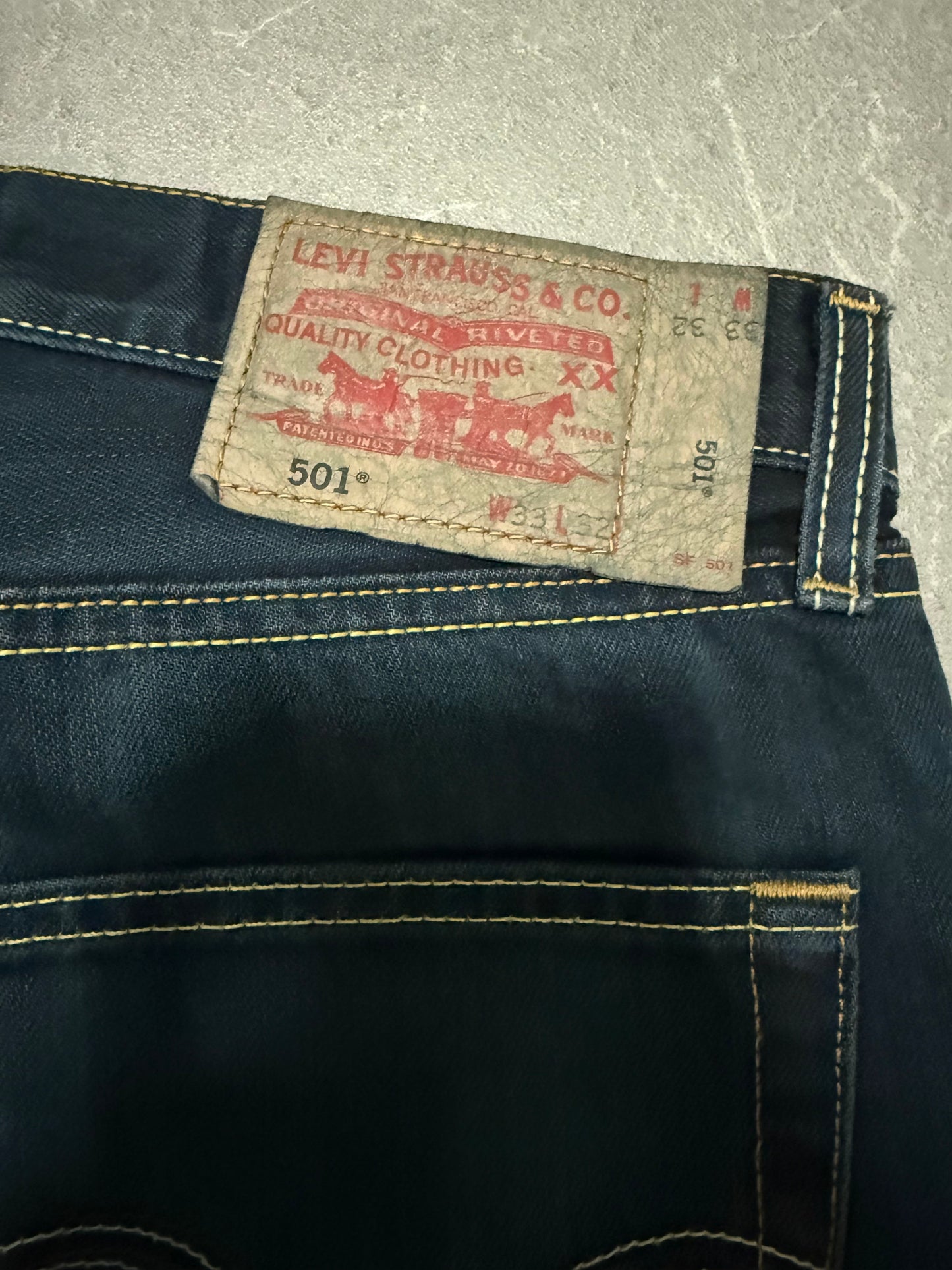 Levis Jeans 501 (L)