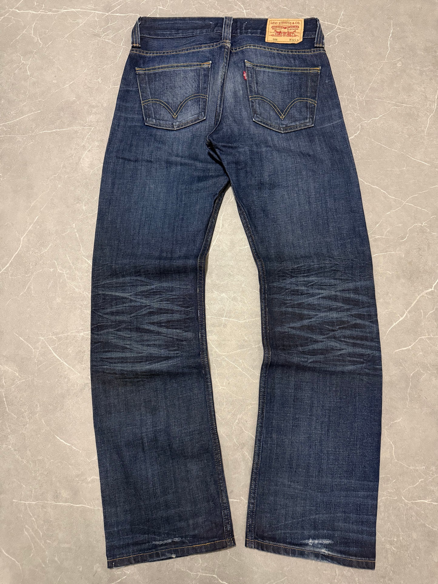 Levis Jeans 506 (M)