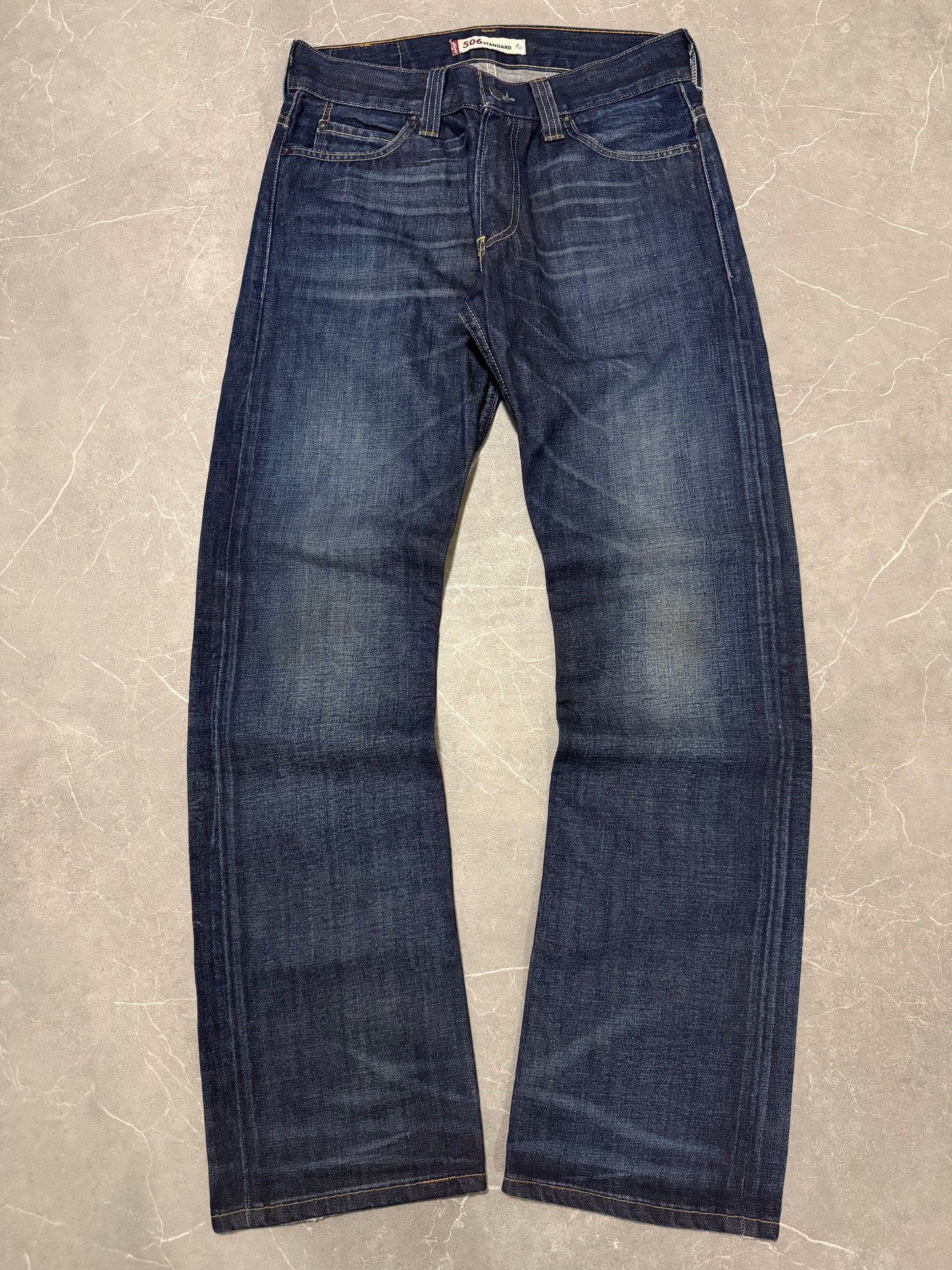 Levis Jeans 506 (M)