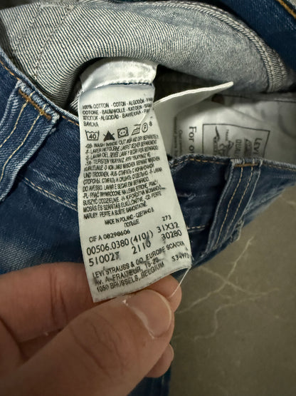 Levis Jeans 506 (M)