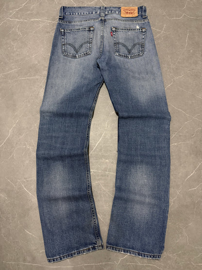 Levis Jeans 506 (M)