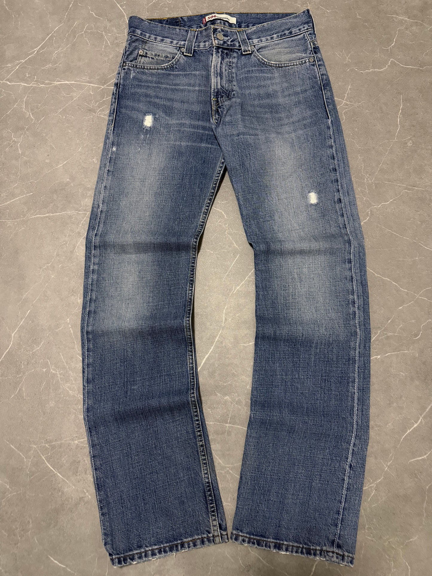 Levis Jeans 506 (M)