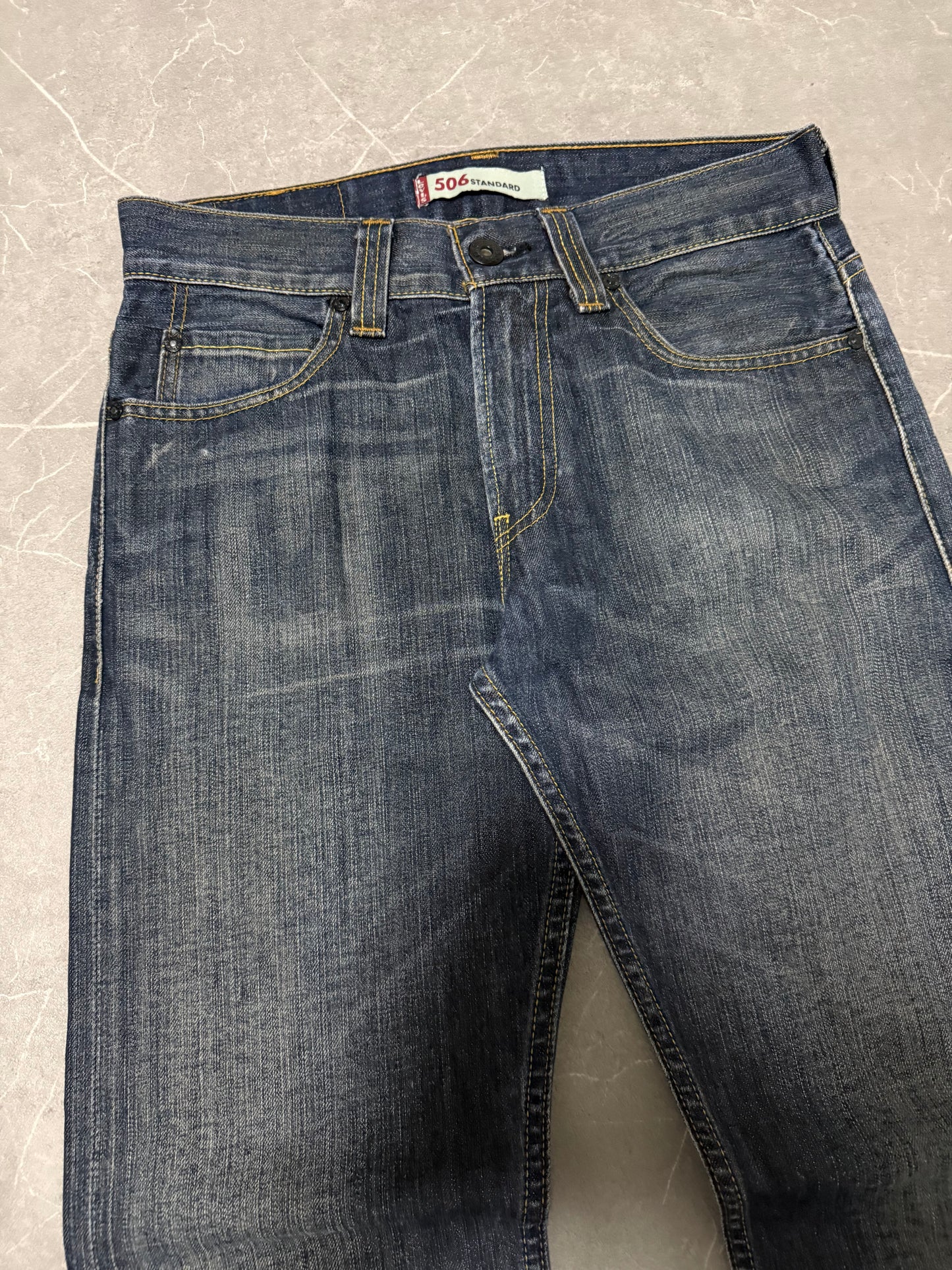 Levis Jeans 506 (S)