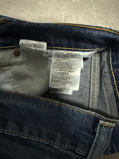 Levis Jeans 506 (M)