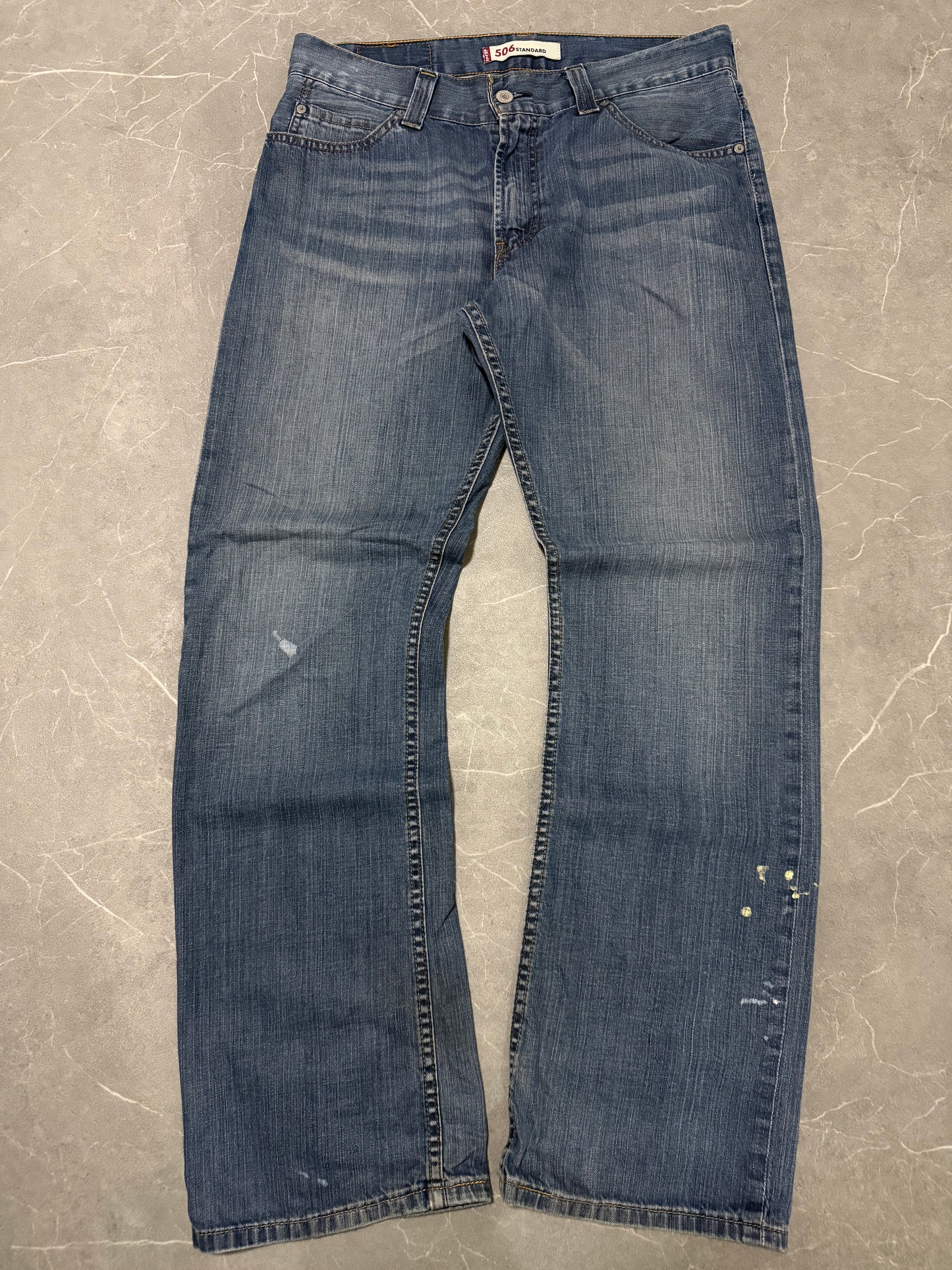 Levis Jeans 506 (L)