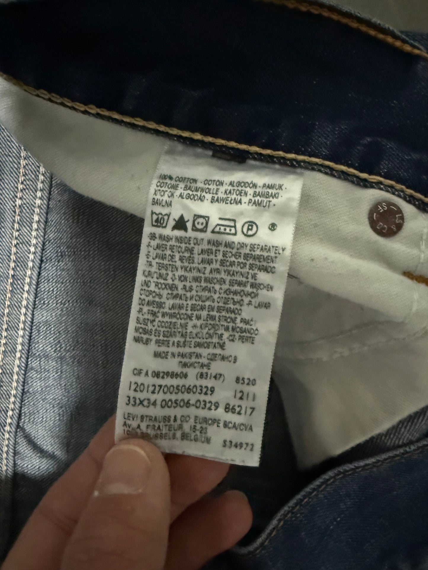 Levis Jeans 506 (L)