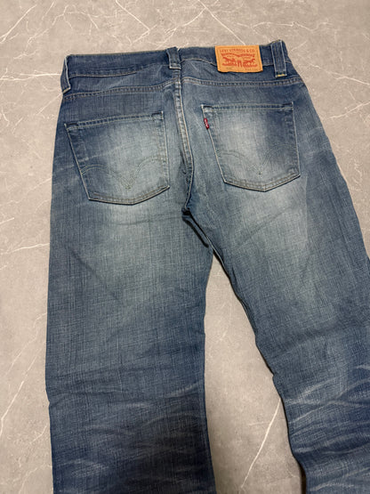 Levis Jeans 506 (M)