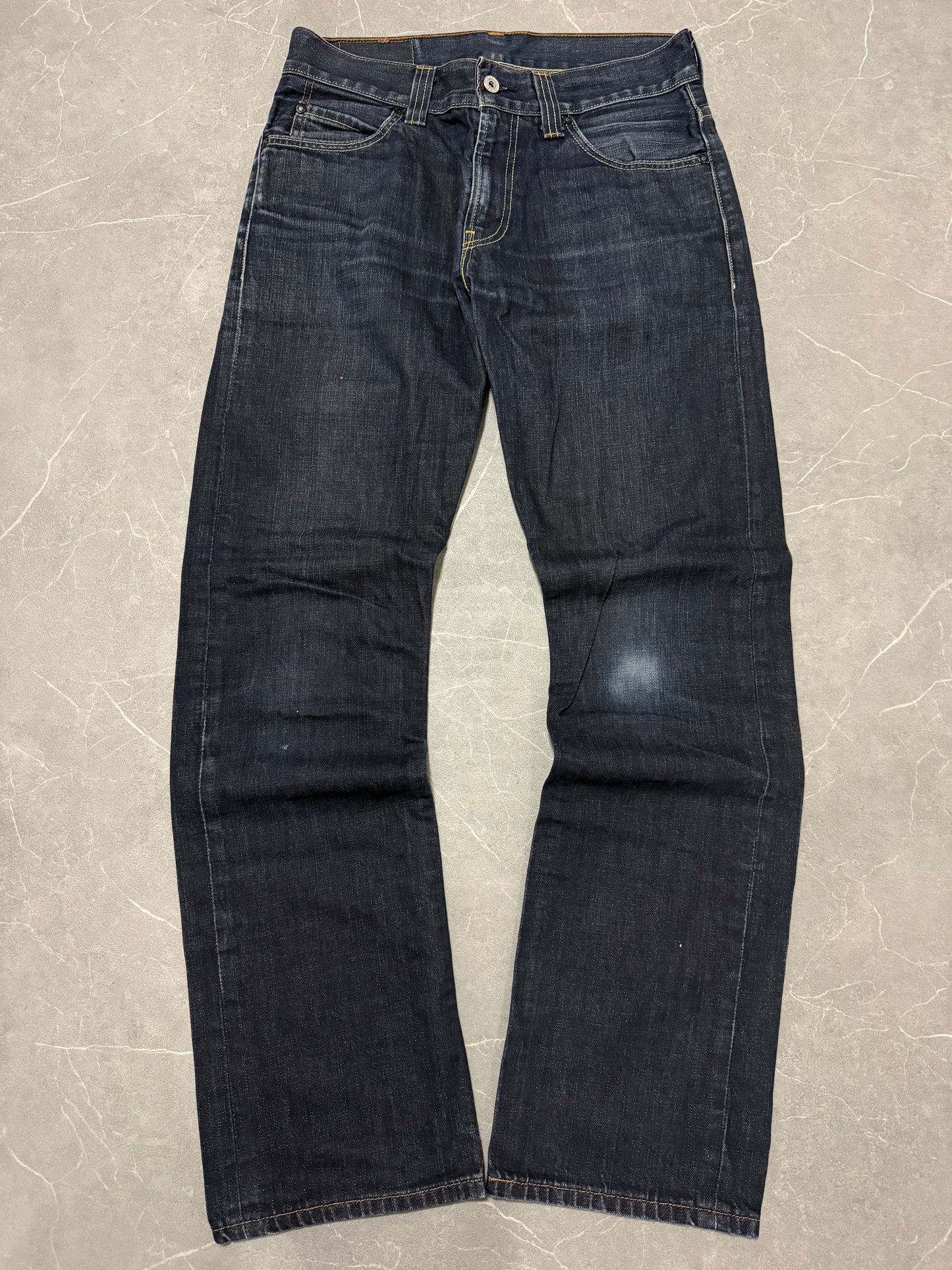 Levis Jeans 506 (M)