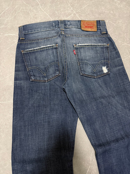 Levis Jeans 506 (M)
