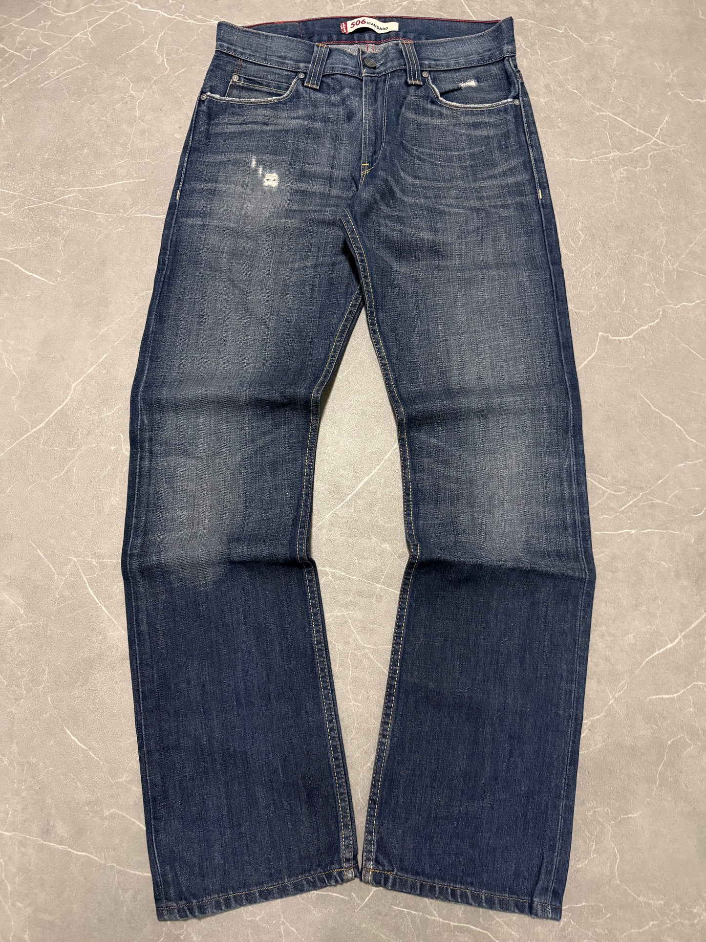 Levis Jeans 506 (M)