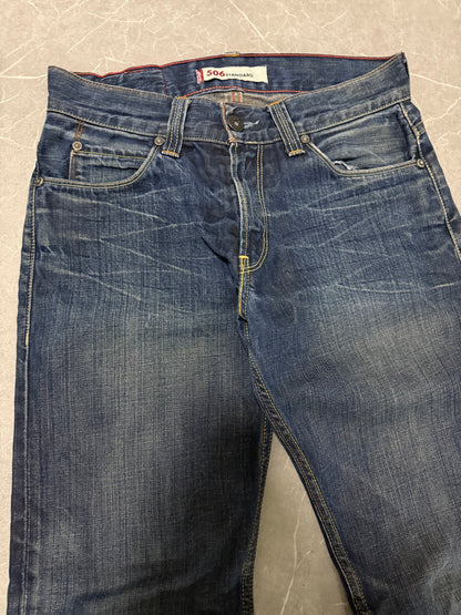 Levis Jeans 506 (M)