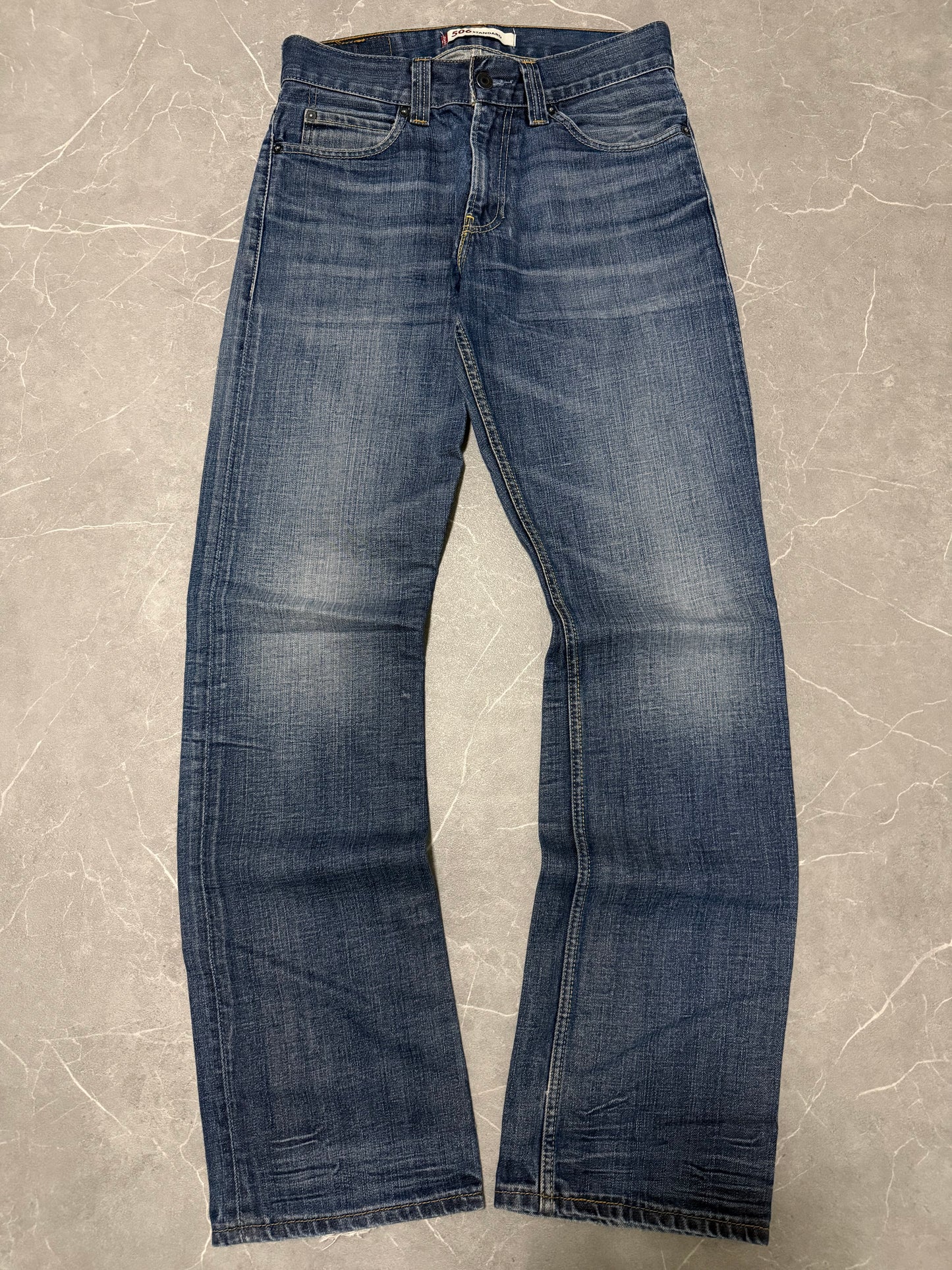 Levis Jeans 506 (M)