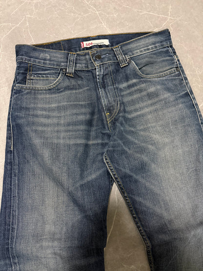 Levis Jeans 506 (M)