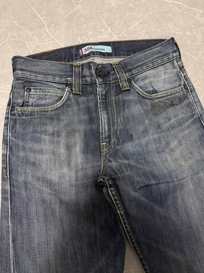 Levis Jeans 506 (M)