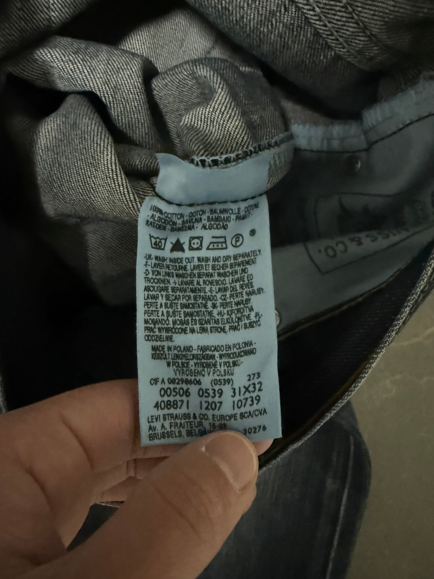 Levis Jeans 506 (M)