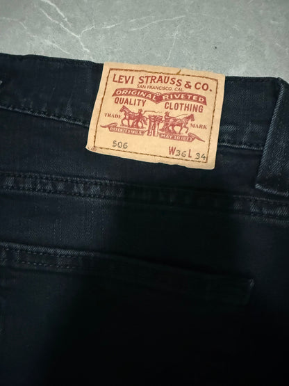 Levis Jeans 506 (L)