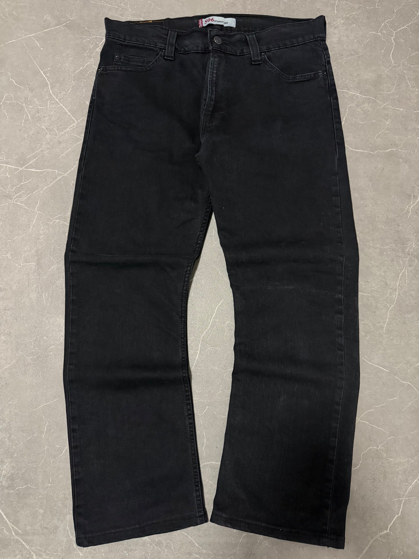 Levis Jeans 506 (L)