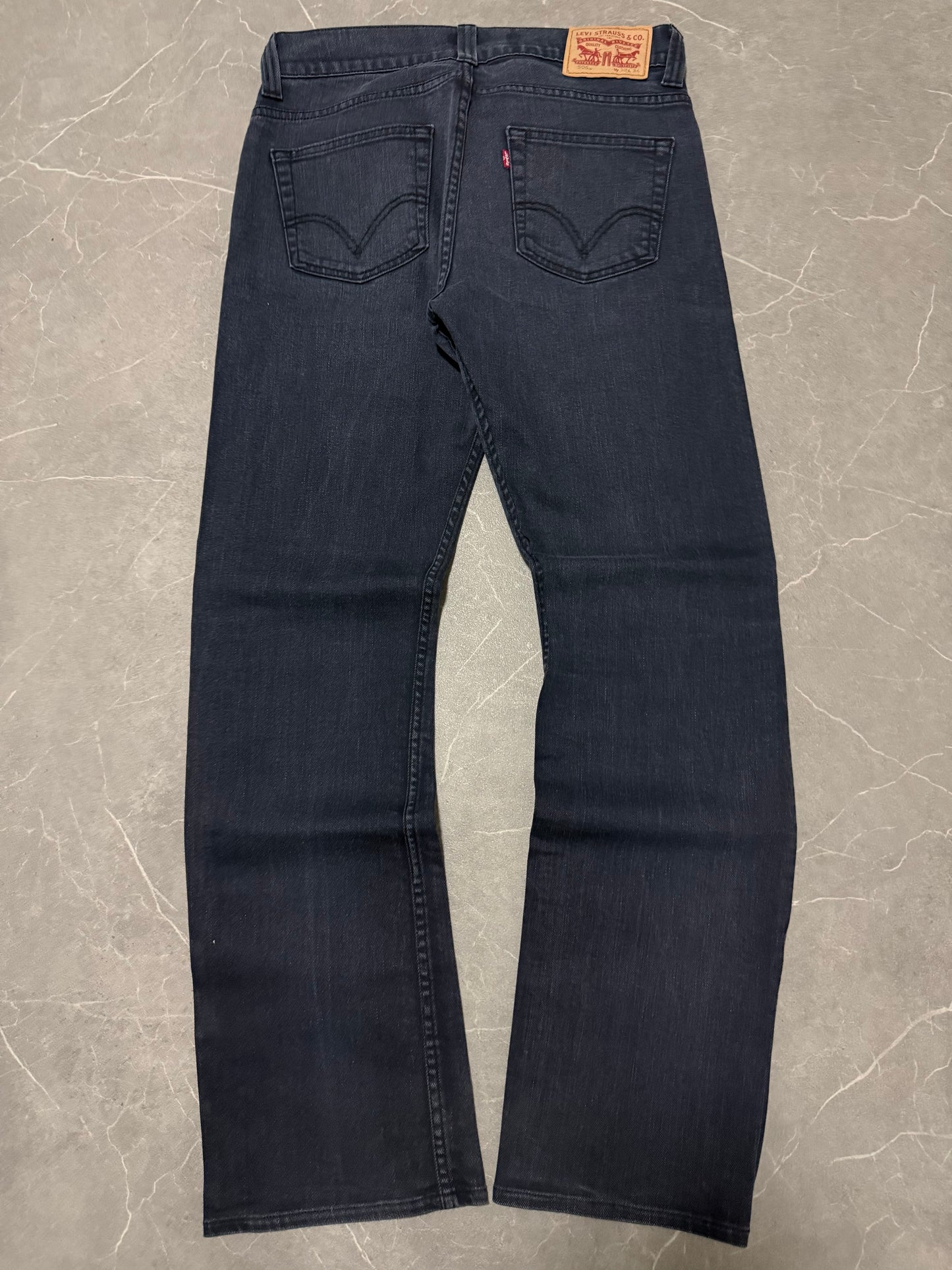 Levis Jeans 506 (M)