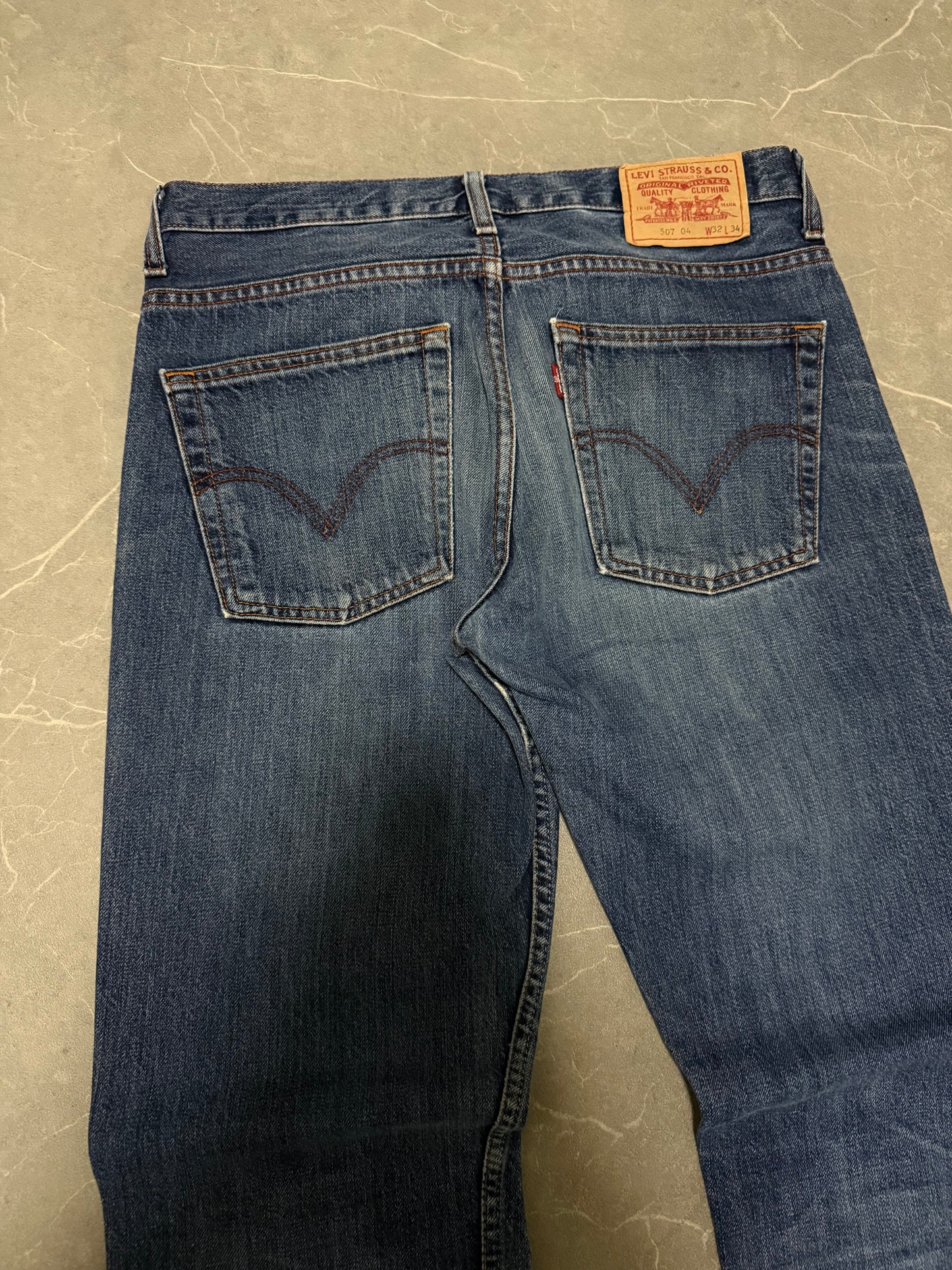 Levis Jeans 507 (L)