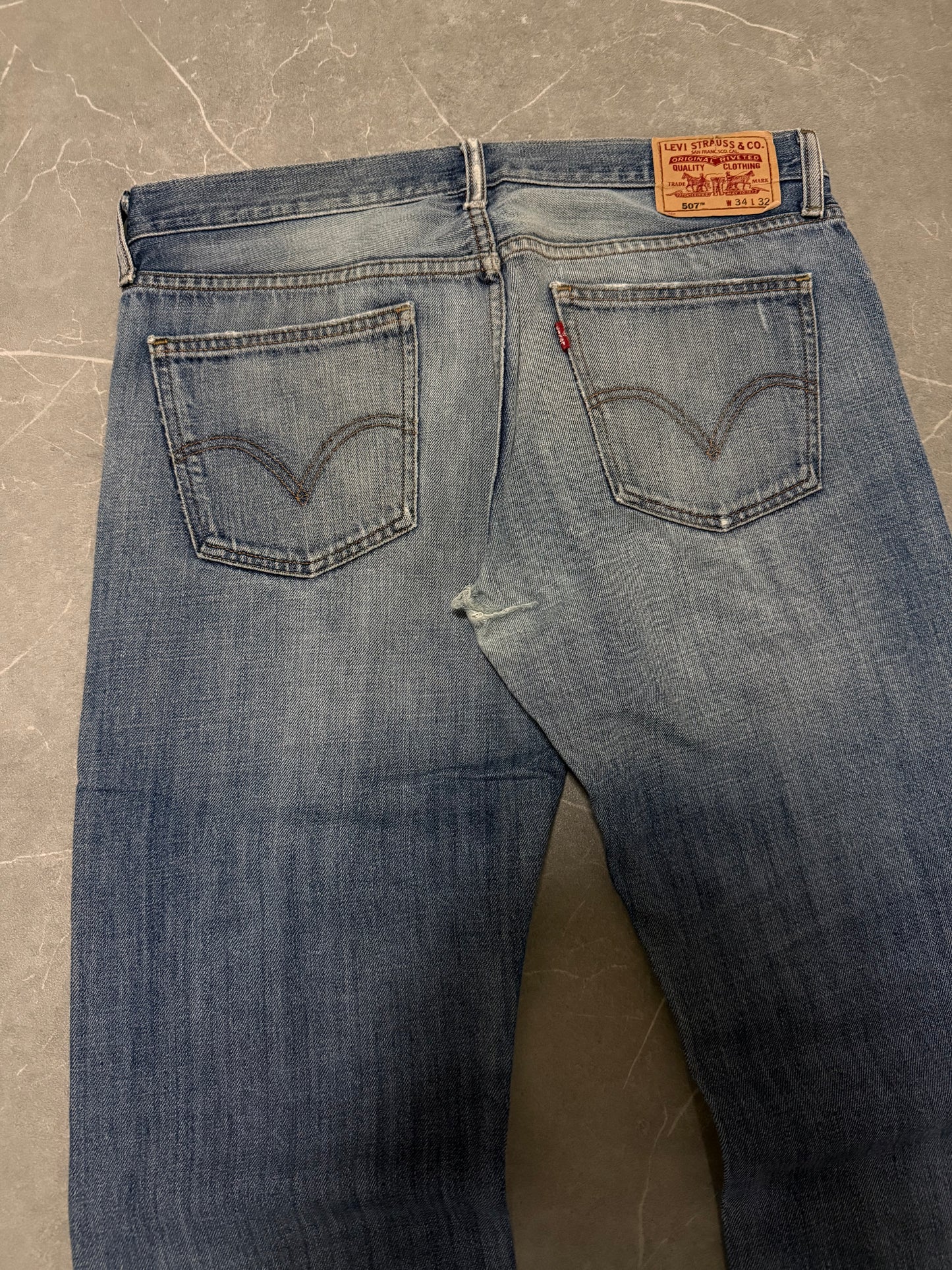 Levis Jeans 507 (XL)