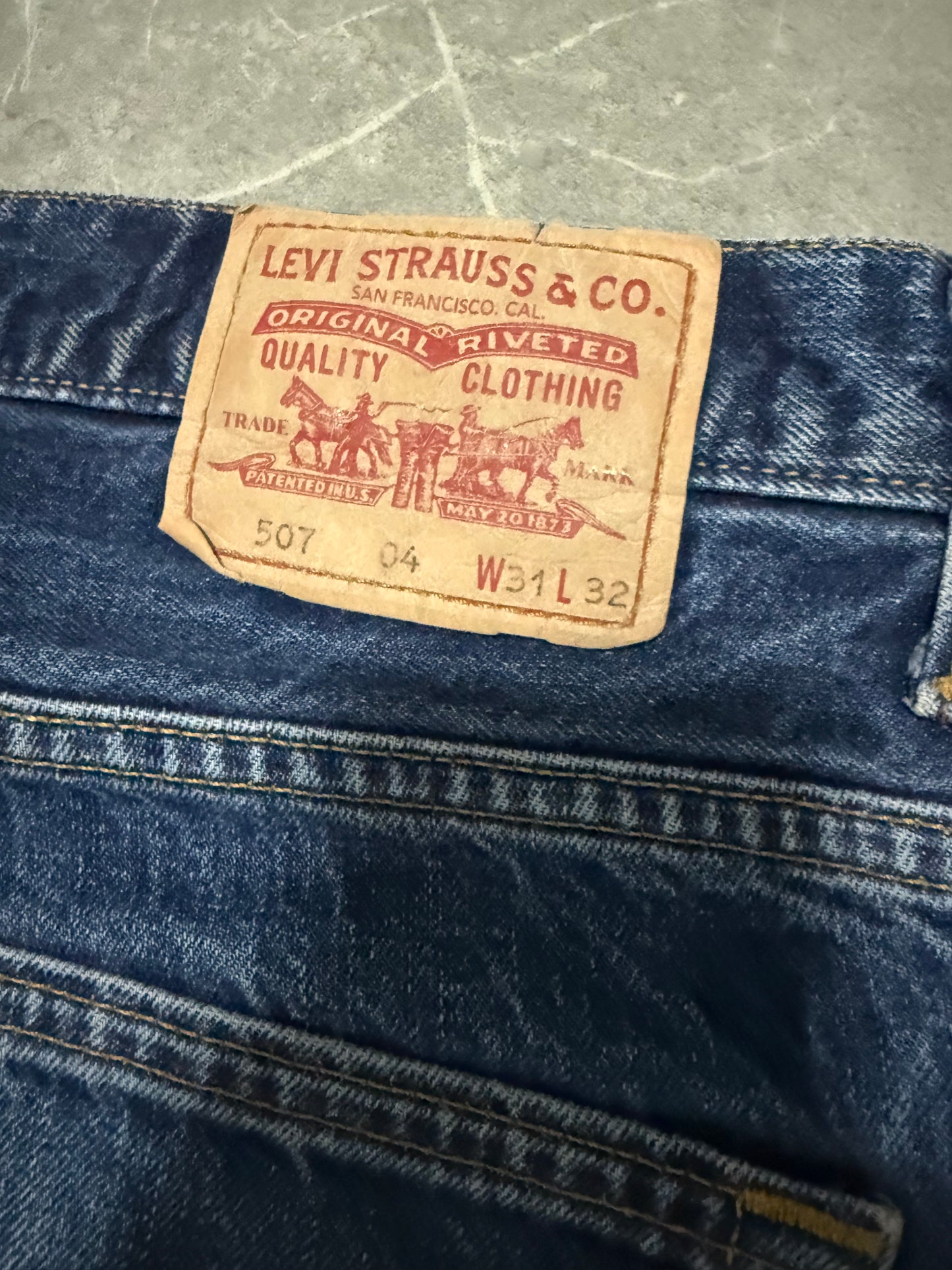 Levis Jeans 507 Bootcut (S)