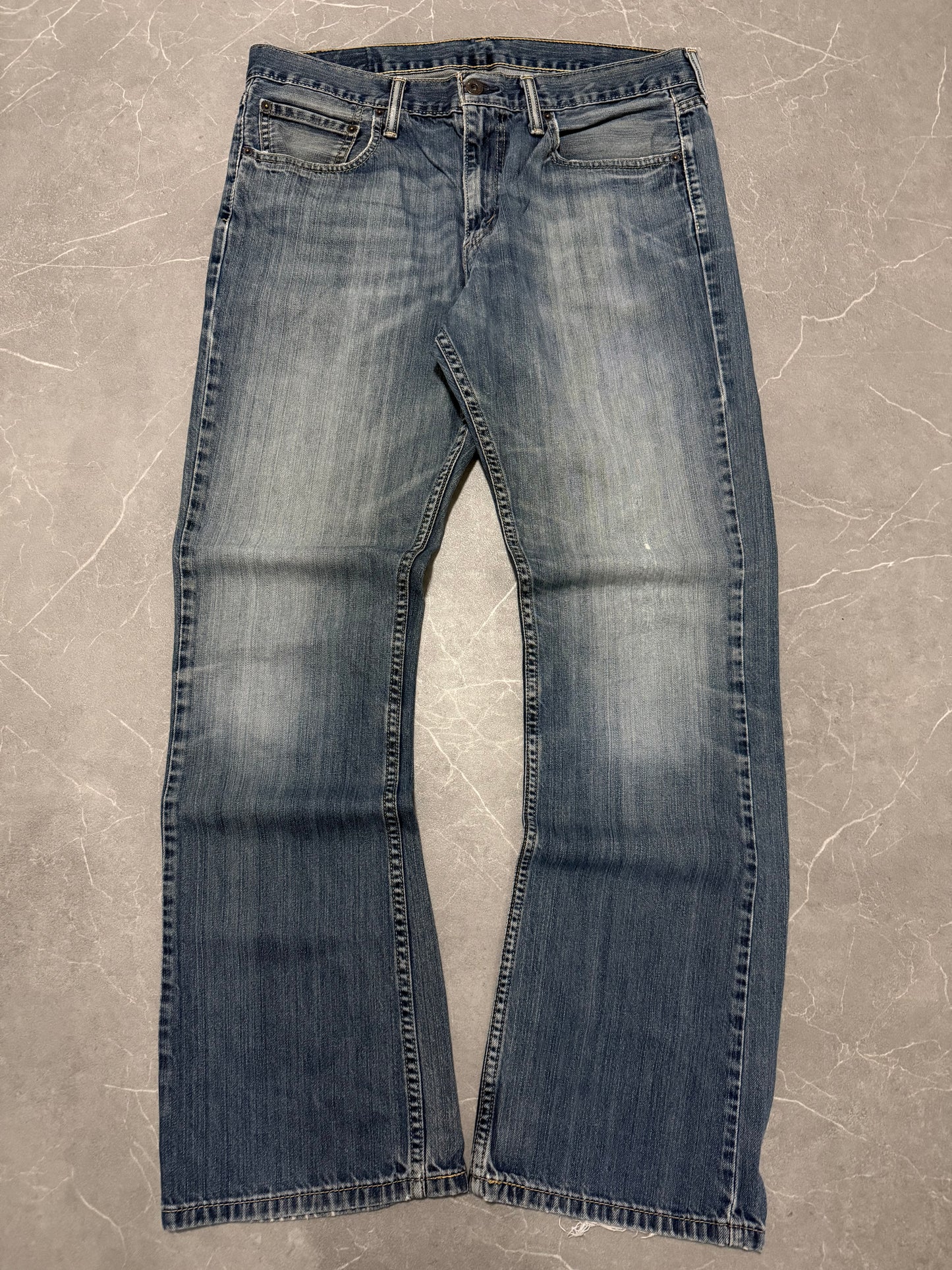 Levis Jeans 527 Bootcut (XL)