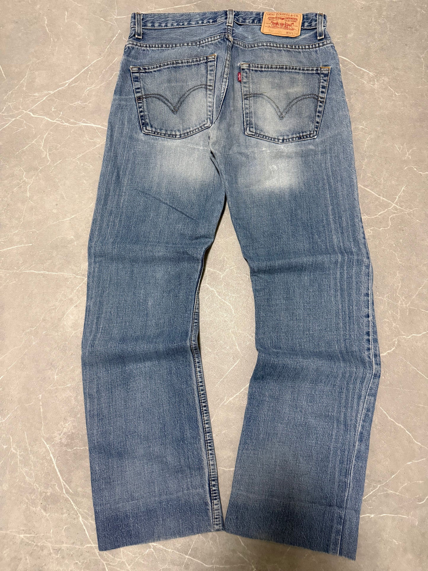 Levis Jeans 507 Bootcut (M)
