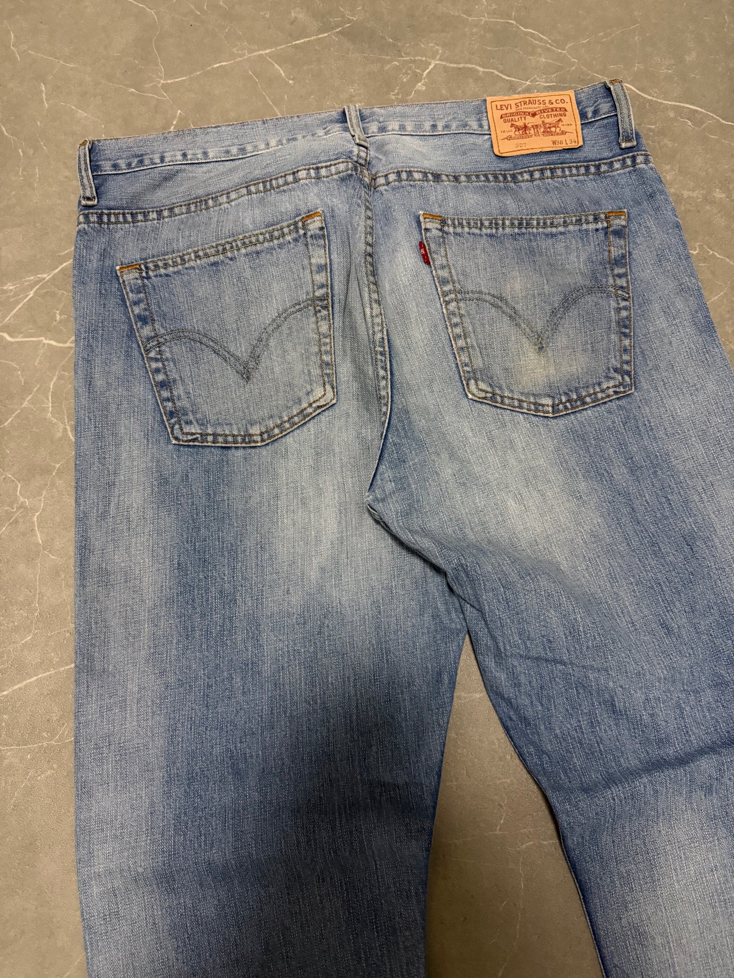 Levis Jeans 507 Bootcut (XL)