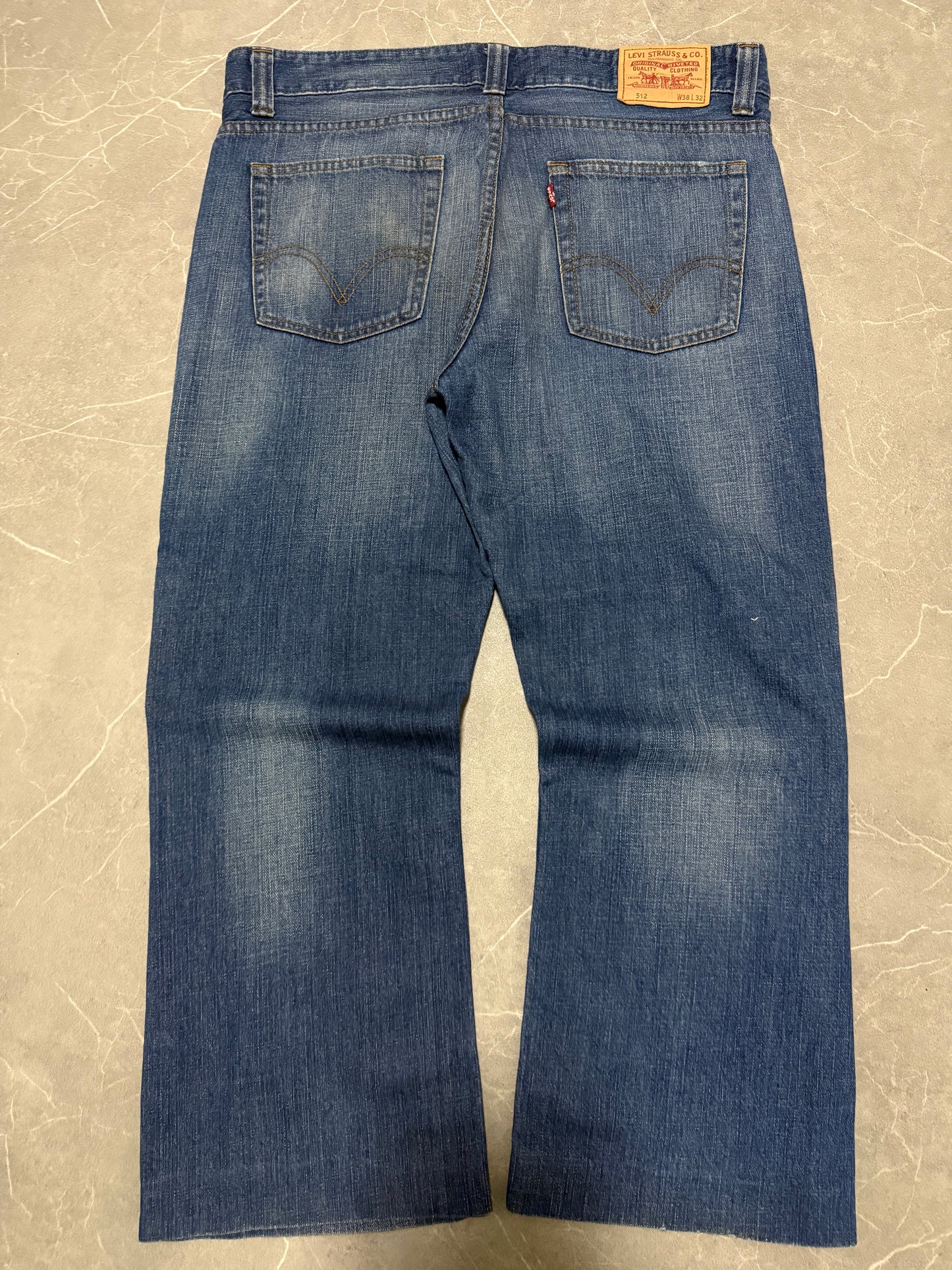 Levis Jeans 512 Bootcut (XL)