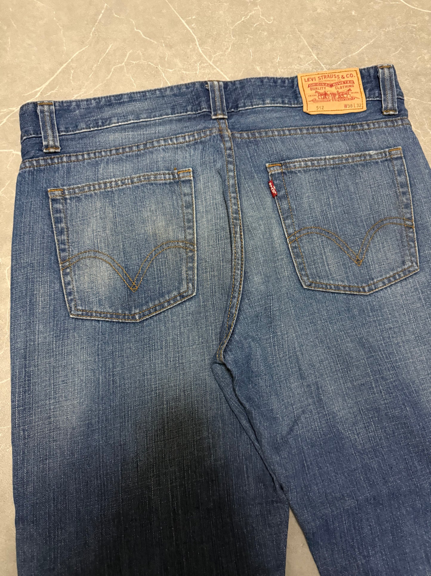 Levis Jeans 512 Bootcut (XL)