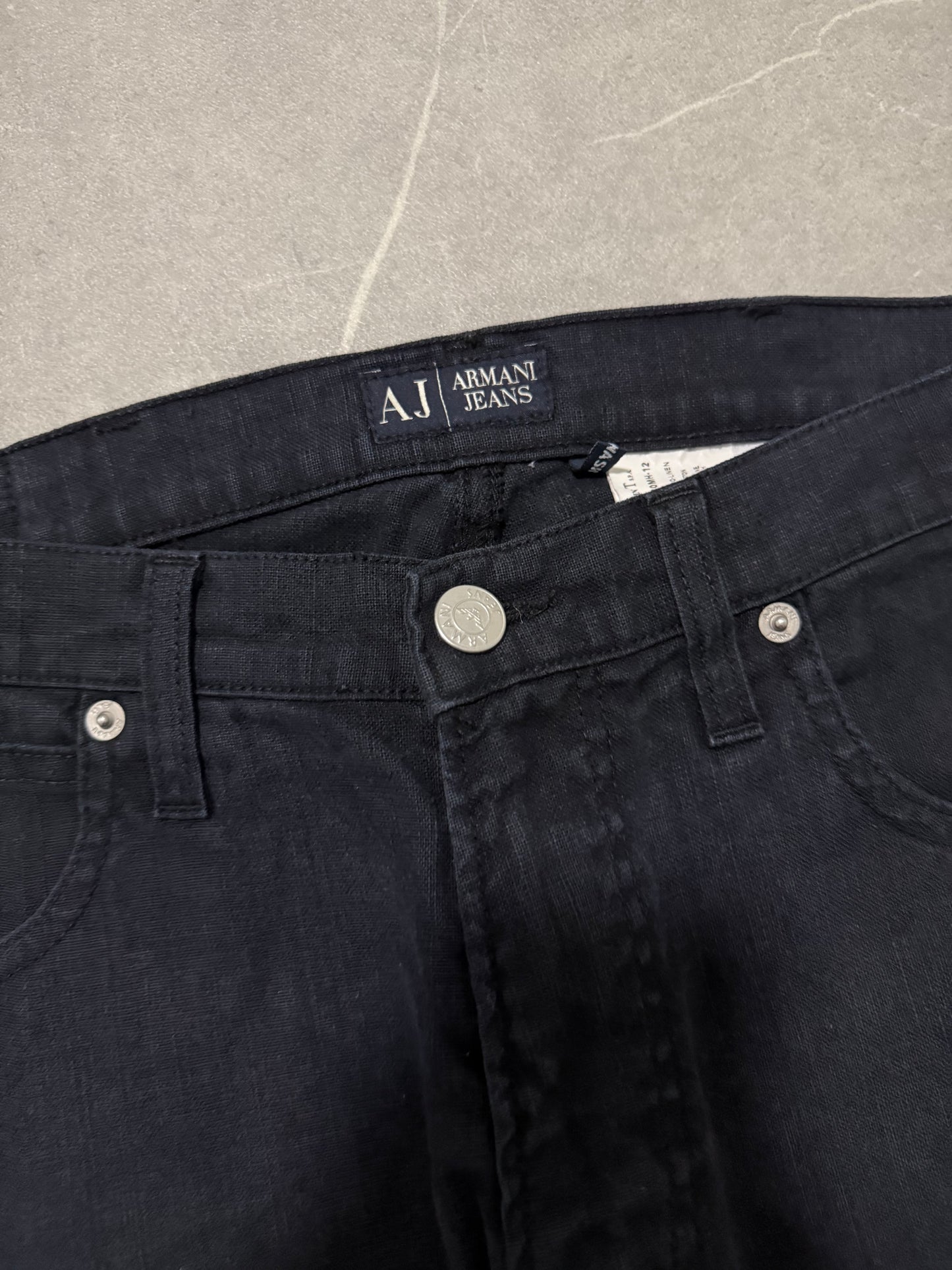 Armani Jeans (M)