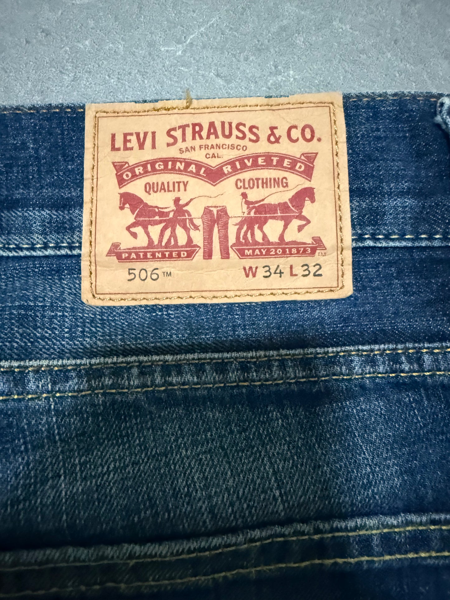 Levi's Jeans (L)