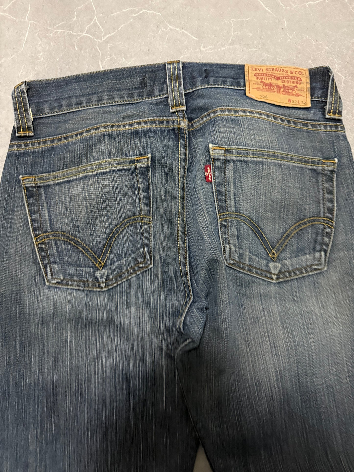 Levi's Jeans (L)