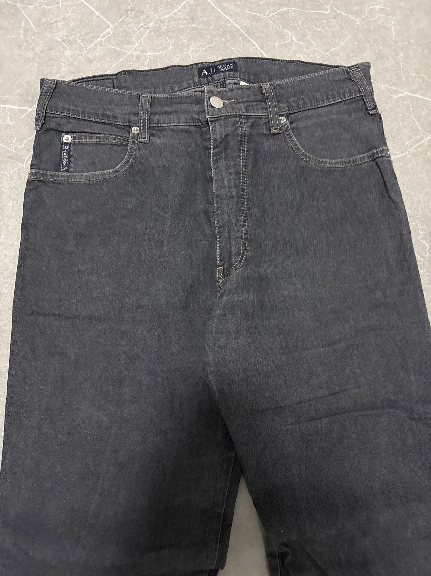 Armani Jeans (M)