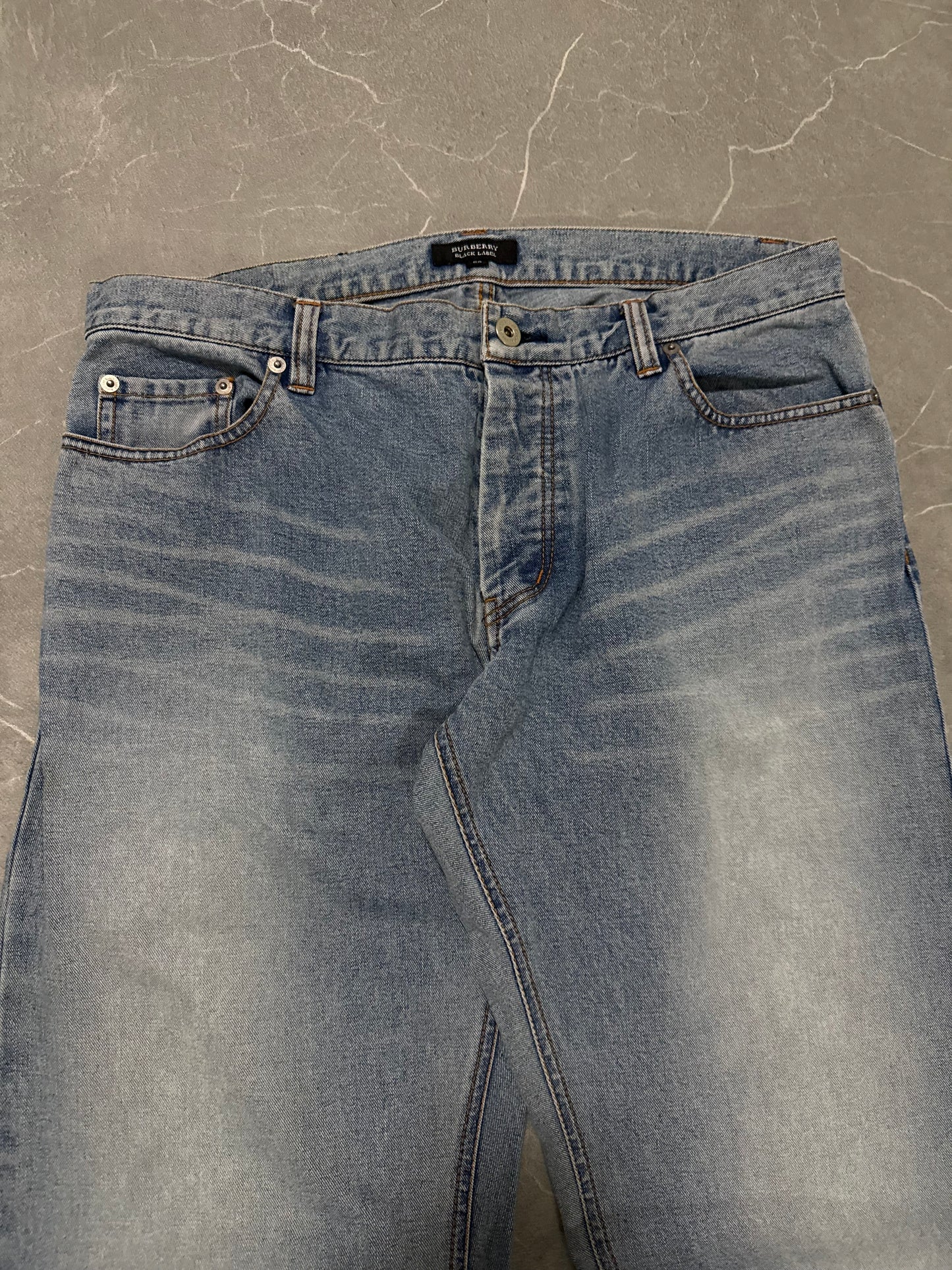Burberry Jeans (L)