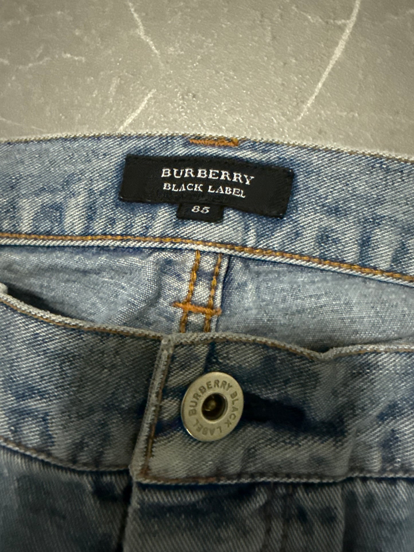 Burberry Jeans (L)