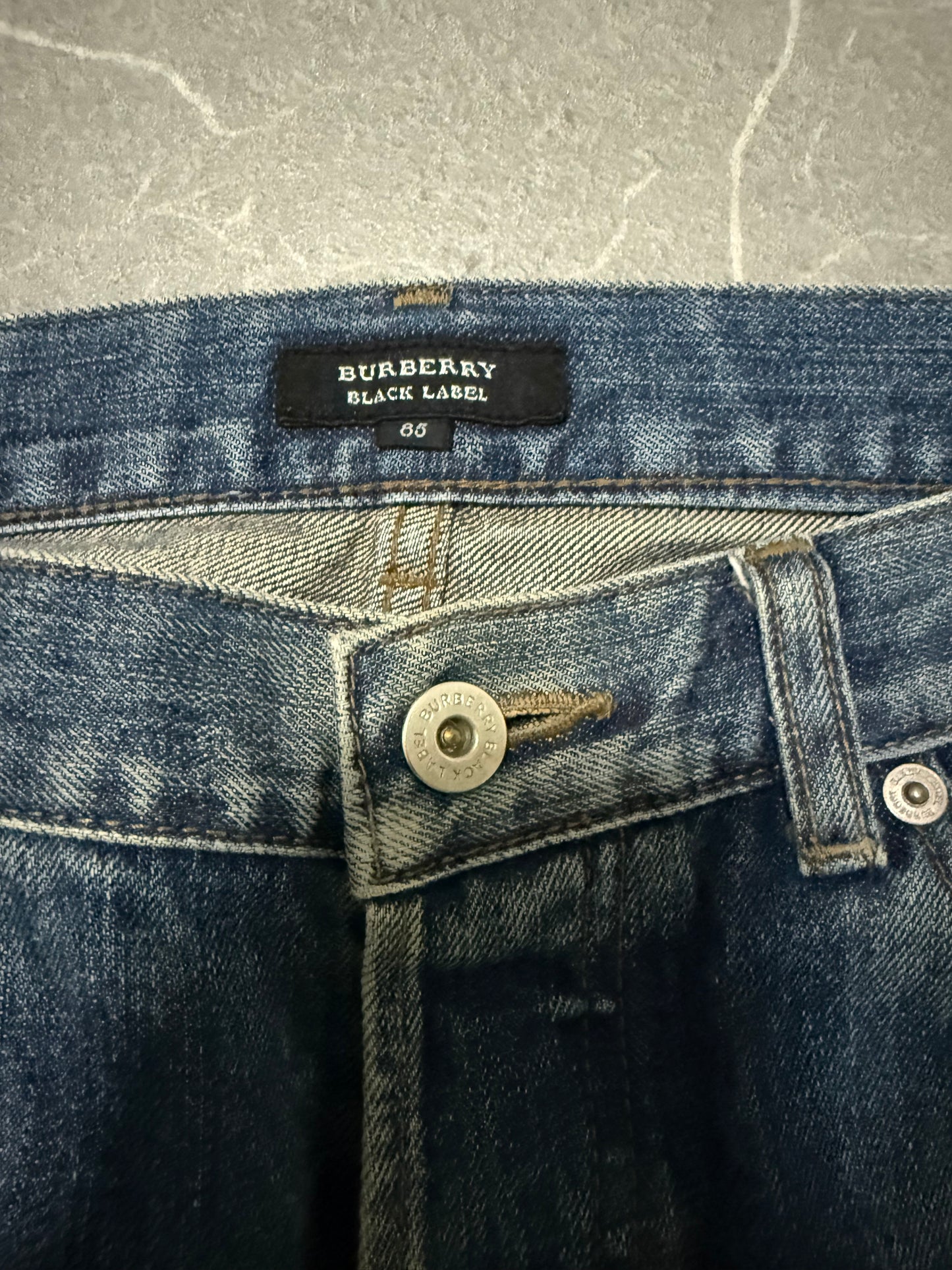 Burberry Jeans (M)