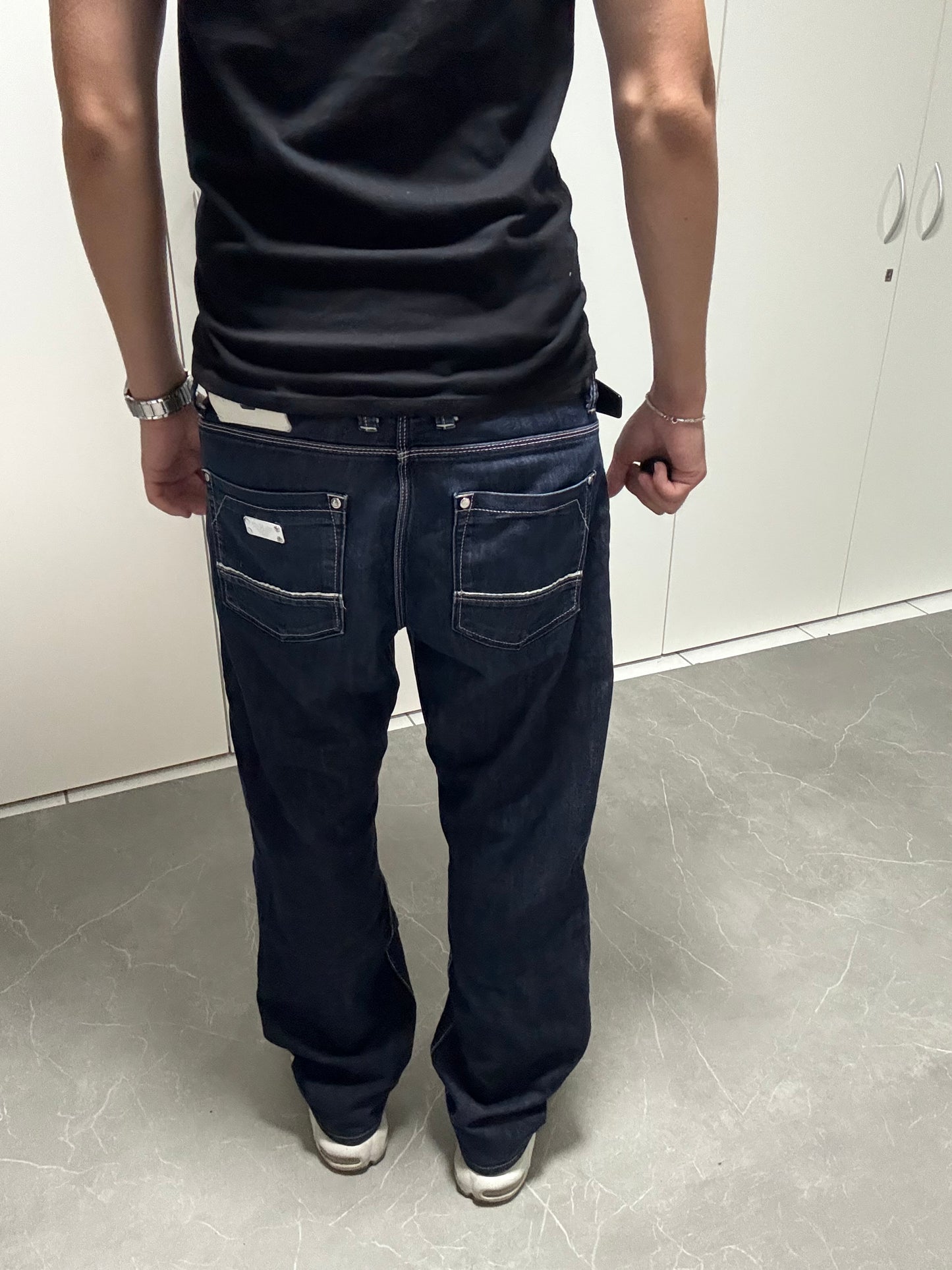 Armani Jeans (M)